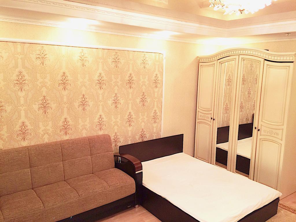 Vremena Goda Apartment In Astana Kültér fotó
